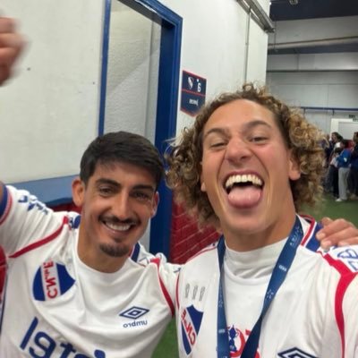 juli1899__'s profile picture. bai