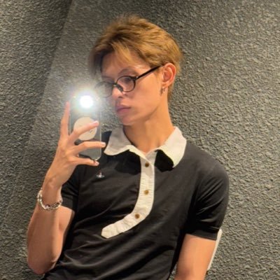 meovvstuff's profile picture. loves pretty people with good music