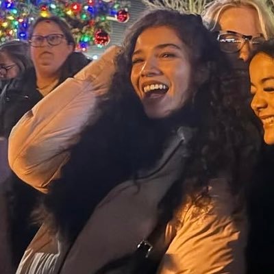 jc3dits's profile picture. @maliabakermsb hmu 😛🩷 | Susie knows | fight of our lives christmas remix #1 fangirl