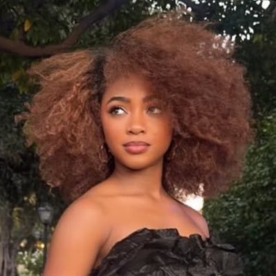 anyammirizz's profile picture. 20 • he/him • oh God, I’m gonna marry him if he keeps this shit up • free palestine 🇵🇸