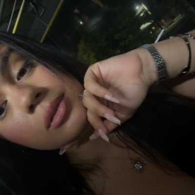 anaxtk_'s profile picture. 