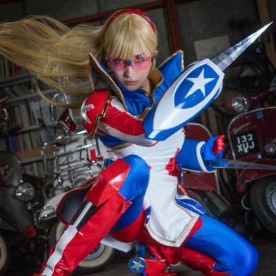 red_theresia's profile picture. レタッチャー&モデル ❤️美味しいパンと花と猫とコスプレが好き、最近は無期迷途🌟仮面アメリカ公認モデル 📓https://t.co/X3DTnVa3Ml 📓https://t.co/k8vb0ELiM9 💌operapinktheresia@gmail.com