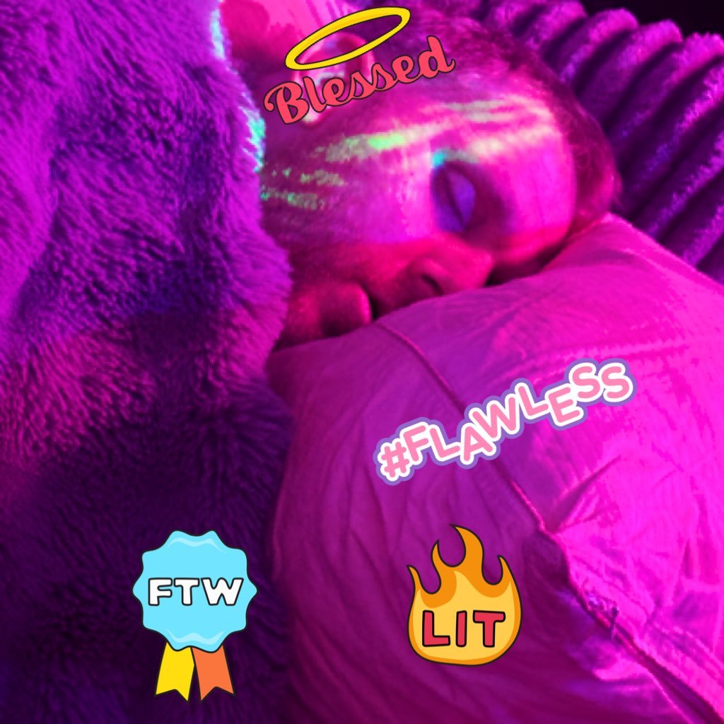 MikusNMisha22's profile picture. 