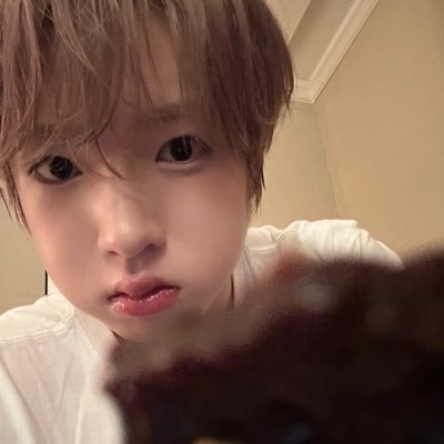 zesiaz_'s profile picture. ☆ 𝓟arksunghoon 🐧⛸️ ⠀── .✦ infp • ( multifandom ไม่บ้าโพ ) ⊹ ࣪ ⑅ #rvzesia 𓇼 #เซ้บfornongwish