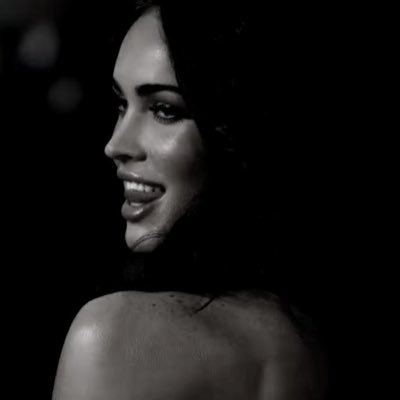 fvngtell's profile picture. AMBITIOUS - any pronouns