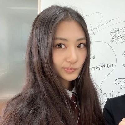 luckyshalden_'s profile picture. #코르티스 #미야오