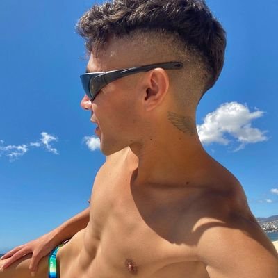 FemSebitoMnu's profile picture. Seba 🏄🏼‍♂️🌴 , Pas 👌🏼PowerBOTTOM 💁🏼‍♂️🥂 modelo - bailarín - actor P*rn* / house OF Qulo / 3LLOS / Studiomnu https://t.co/ndFLEVGEOs