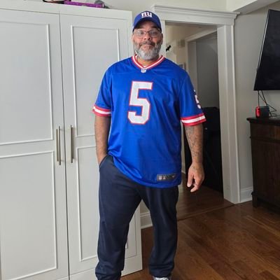 bcarrasco09_'s profile picture. God and  family first and  foremost. Proud Union Member. #local66 Head down and work hard.... Then die hard fan of My NY FOOTBALL GIANTS.....