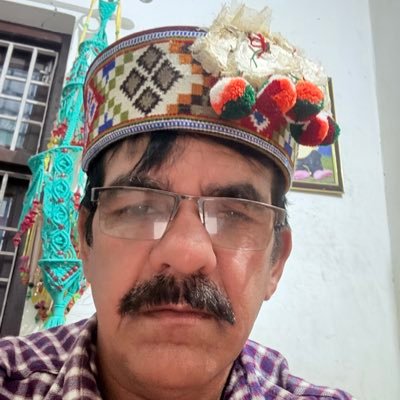 Prahlad522's profile picture. Hole world is one nest
keep in every one being rest
you are best...,🙏🙏🙏🌹😘