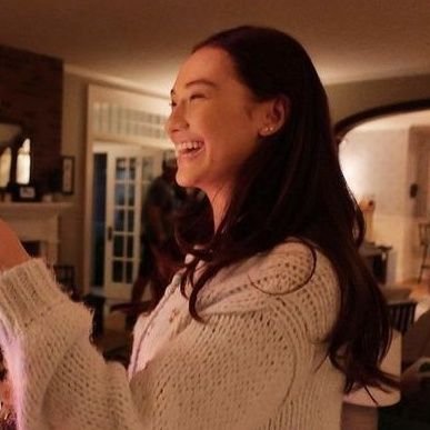 cowentry's profile picture. #xaviercastillo: 'i couldn't stop noticing her if my life depended on it' ⦗ she/her ⦘ • slb                                   
 📖: good spirits