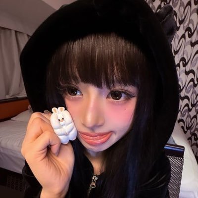 loverkkura's profile picture. nyu & nhu.