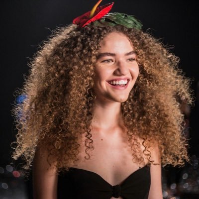 lwadecristal's profile picture. nenhum filme é melhor do que a própria vida 🎬🍿🎞️