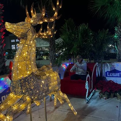 upsideyourheadx's profile picture. contention, dogmatic, the arrival note, bleeding heart, polyester vegan straight edge