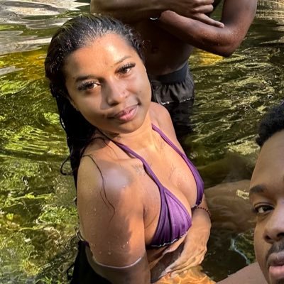 dandinhabi's profile picture. L.C. 27/4 🤍 feitiço maligno, maléfico e místico.