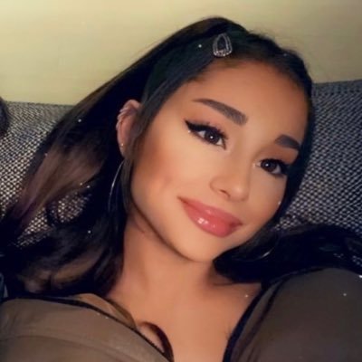 tattooedcoeur's profile picture. 