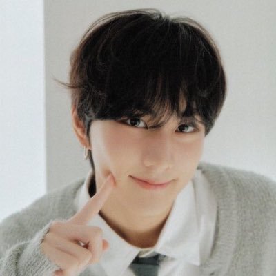 elegipetang's profile picture. Jeremiah A. Beaufort walks with stardust in his stride and magic in his smile—HF1MS6007: Charm, Potion, and Transfiguration.