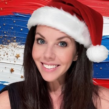 jenrenee's profile picture. 