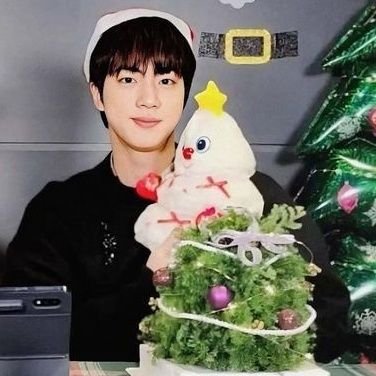 lvs__jinnie's profile picture. bts tiene mi corazón en sus manos