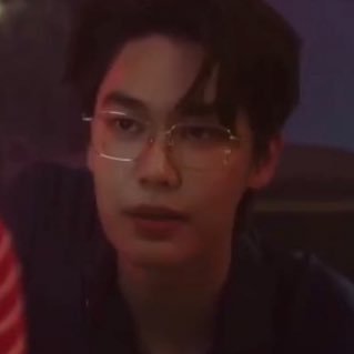 fktstay's profile picture. skz 290622 | fkjd 120725 | 23 | he/they | white | I mainly yap about fkt | 18+ | nsfw sometimes