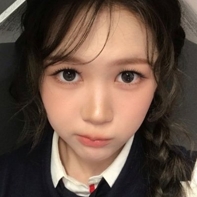 ye_onm's profile picture. @Hearts2Adore’s heartkeeper: the adorbs chicsters. 🪴🪵🌳