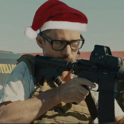 BuckWilde_'s profile picture. You will not survive here. You are not a wolf, and this is a land of wolves now. Head van driver and part time dishwasher at #GOLDCORP#