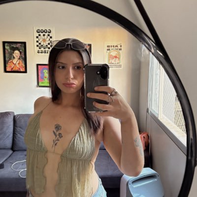 tayanelopesx's profile picture. arq&urb uem