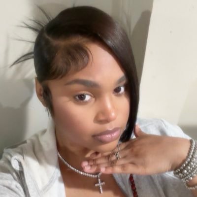 1channny's profile picture. i’m a libra, bitch come luv me