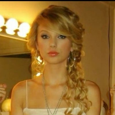 celskyeluna's profile picture. #1 tay fan! | 22 | eras 06.04