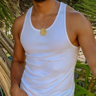 callmeimtop123's profile picture. जो मेरा नंबर चाहता है, मैं एक हॉट लड़का हूँ, सुनहरे बाल और नीली आँखें वाला, और सिंगल हूँ।🛌🛀