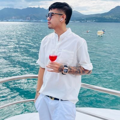 tehnobody999's profile picture. Nothing