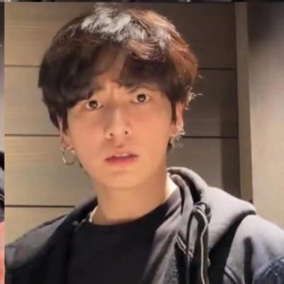 Just_BEL15VE's profile picture. ᥫ᭡ Fangirl mom, a wife, & an Alaska fan since ‘91🥛• USTe 🐯 • AR02 💙• HLG Baby • BTS • JK • OT7 💜 ᥫ᭡