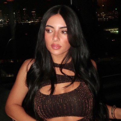 __superposition's profile picture. v ㅤꨄ︎