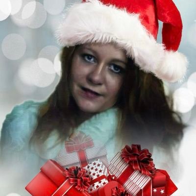 FreyjaTarte's profile picture. X is where sarcasm comes to die. 
I love our Constitutional Republic.   Sometimes a little bit parody. 
Pronouns are Homo/Sapien #Freyja