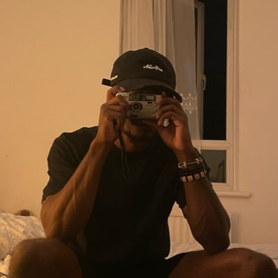 RealSlimShads's profile picture. Life's too short, smile while you still have teeth. Insta: Shads97