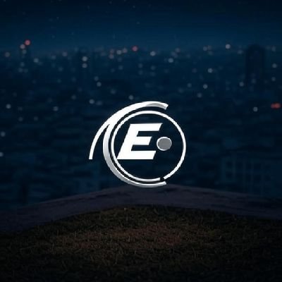 stravik4's profile picture. 