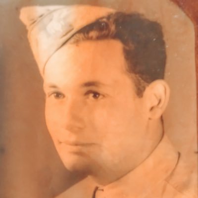 LoriValenti2025's profile picture. 