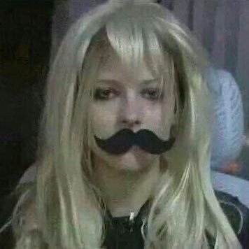 Damuchii_'s profile picture. nada es verdad todo esta permitido