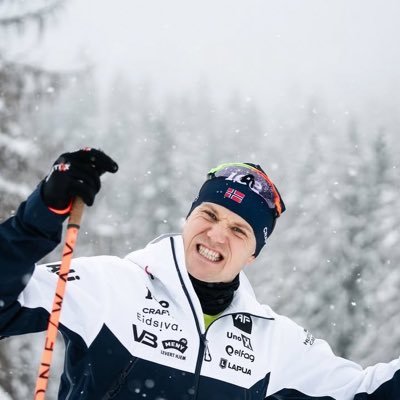 valvaler94's profile picture. she / her; кпоп художница; плету браслеты из бисера; арми 💜; 🖤🤍 #толькочернобелый/ хк «трактор; на вкусняшки псу: 4276020410928706 (сбер)