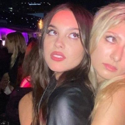 missposesssive's profile picture. @juventusfc 🇨🇦 @LFC @F1 | Logan ♡