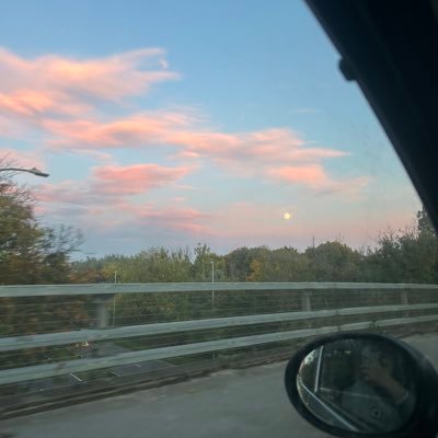 imfullydead's profile picture. i don’t interact with ppl enough on here 👎 IM TRYING TO IMPROVE | heavily multi fandom