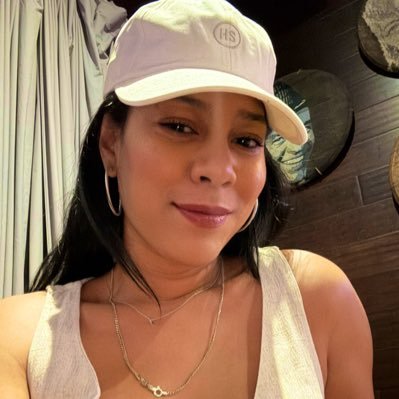 Lizmej12's profile picture. Blockchain Educator, Collector & Connector | TG: Lizmej12 | BEAT Basel Miami - ART BASIL Dec 4th!!