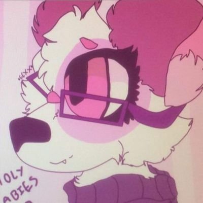 holycabies's profile picture. Goblin Gamer Girl 🎮 
Loves them cabbages 🥬