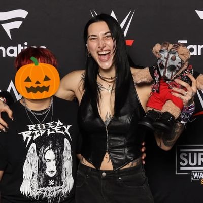 saga298m's profile picture. 𓆩Met Rhea Nov/30th/25𓆪
♫