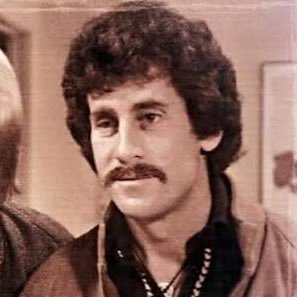 agrumpyoldeman's profile picture. just apply yourself already