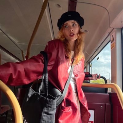 alfl4me's profile picture. ᅟ ᅟ ᅟ ᅟ ᅟ ᅟ ᅟ𝘐 𝘤𝘢𝘯’𝘵 𝘨𝘰 𝘣𝘢𝘤𝘬 𝘵𝘰 𝘺𝘦𝘴𝘵𝘦𝘳𝘥𝘢𝘺, 𝘣𝘦𝘤𝘢𝘶𝘴𝘦 𝘐 𝘸𝘢𝘴 𝘢 𝘥𝘪𝘧𝘧𝘦𝘳𝘦𝘯𝘵 𝘱𝘦𝘳𝘴𝘰𝘯 𝘵𝘩𝘦𝘯.