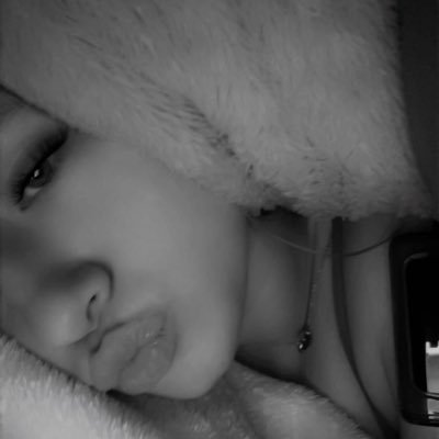 shshshit69's profile picture. 🇺🇸