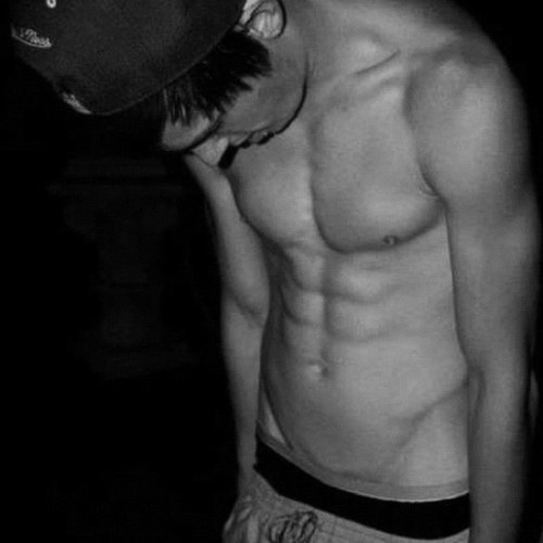 BentleyKnowles's profile picture. new to this. follow me! (: