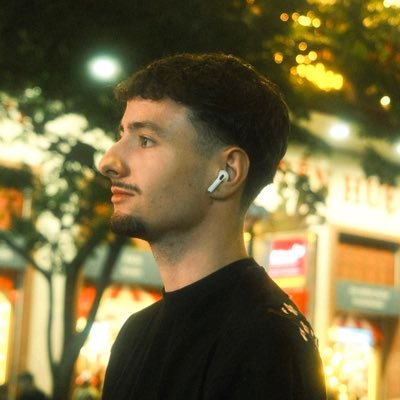 MrJekylle_'s profile picture. Freelance Cadreur/Régisseur/Développeur | mrjekyllepro@gmail.com