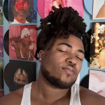 theperfect_tone's profile picture. 22.D(M)V; artist/pop enthusiast. Eternal Sunshine: Track 6 Stream AAA🗝️♥️