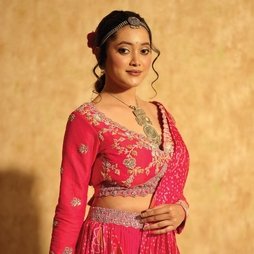 fbdym17947's profile picture. 